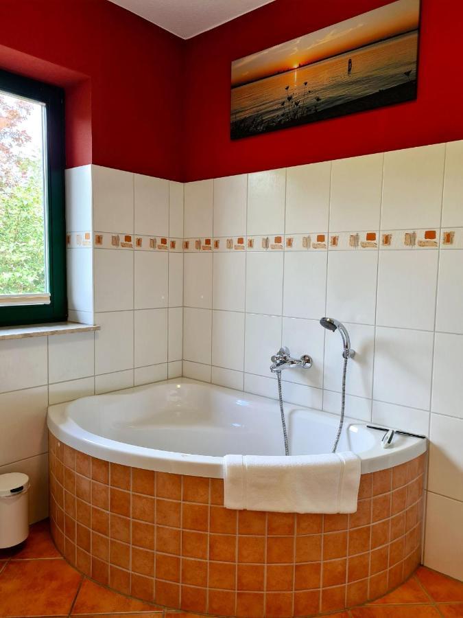 Rambin Appartement Uttied Mit Terrasse Und Garten - 4 Sterne Dtv מראה חיצוני תמונה