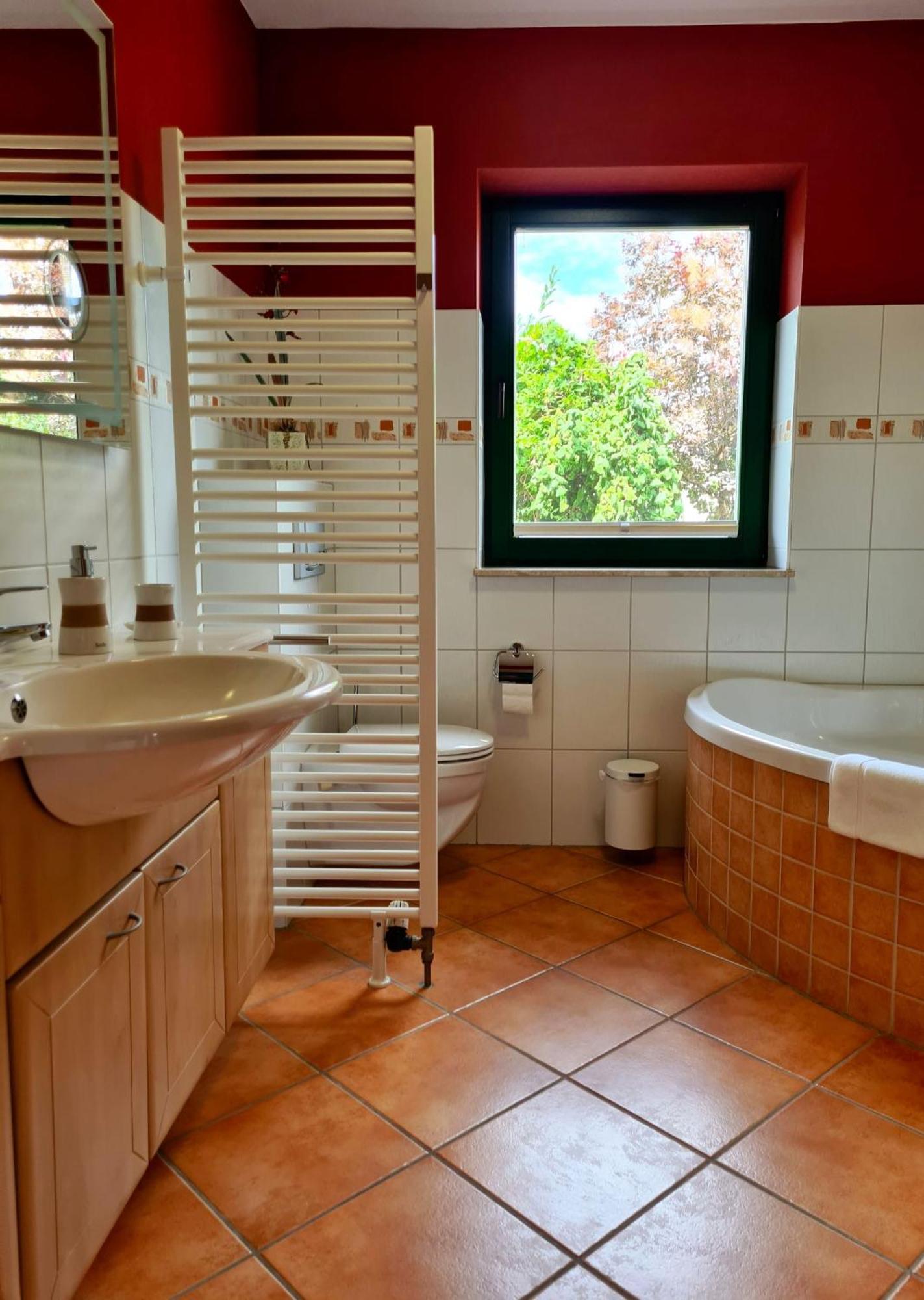 Rambin Appartement Uttied Mit Terrasse Und Garten - 4 Sterne Dtv מראה חיצוני תמונה