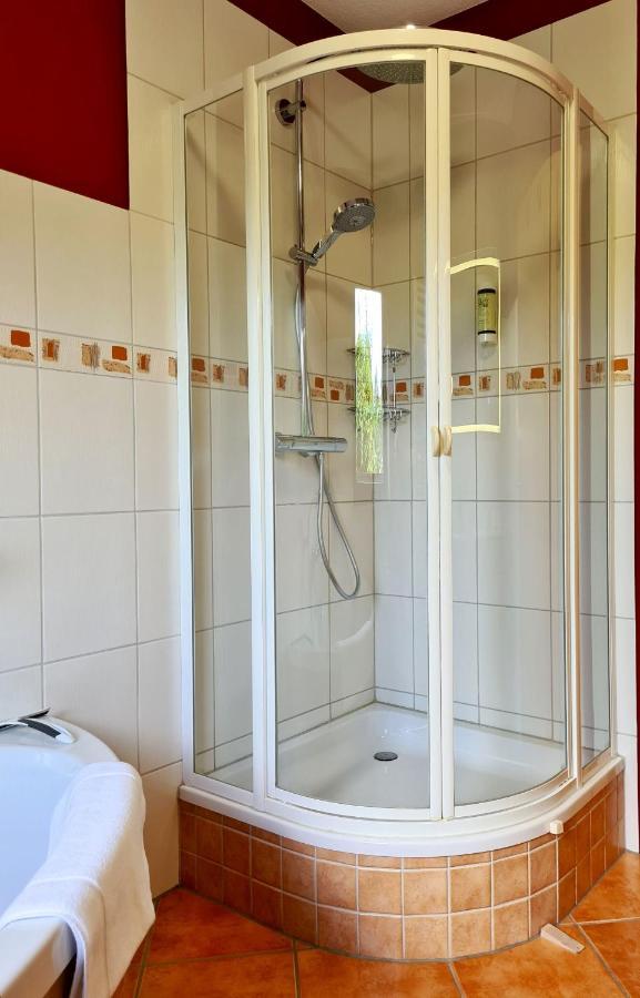 Rambin Appartement Uttied Mit Terrasse Und Garten - 4 Sterne Dtv מראה חיצוני תמונה